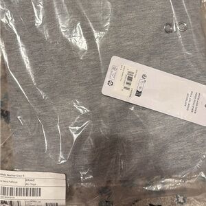 Alo Yoga Gray accolade crew neck NWT